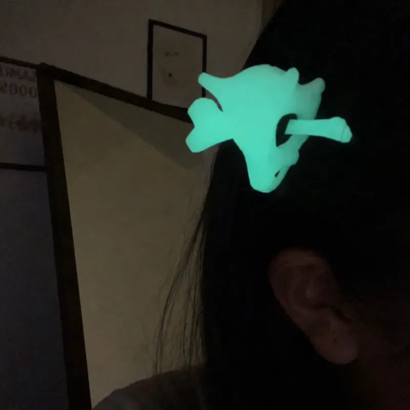 Ghost Arrow Glow-in-the-Dark Hair Clip