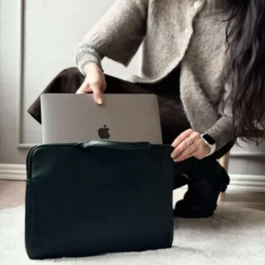 Computer-Cover mit Griffen und Vordertasche