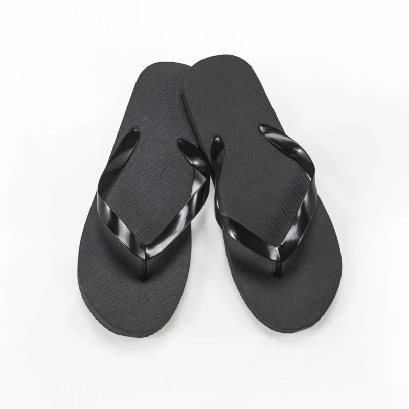 Infradito nere con fascette total black uomo