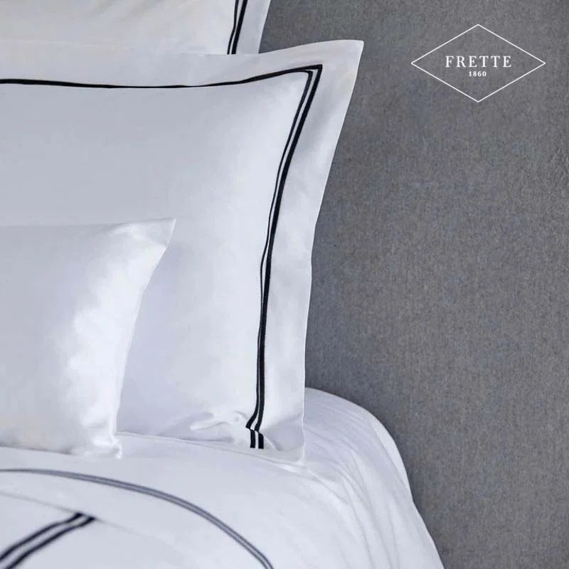 Federa in raso liscio 300 fili New York, cm 50x80 - Frette