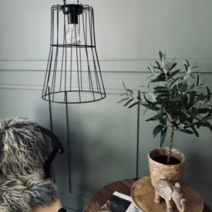 Lampe med solceller – Black metal - VIAMAJA.DK